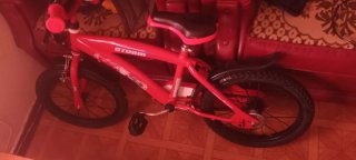 Bicicleta niño roja