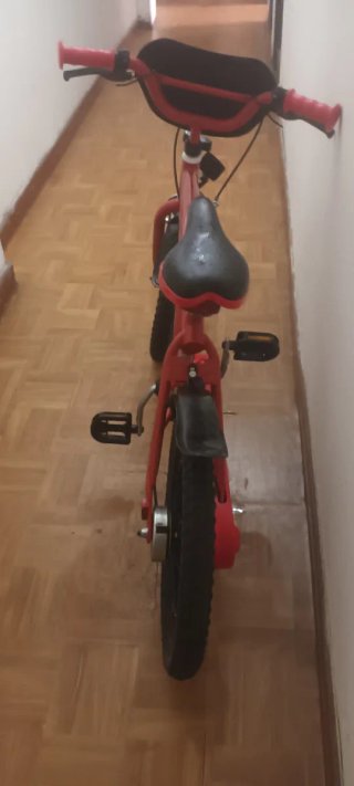 Bicicleta niño roja