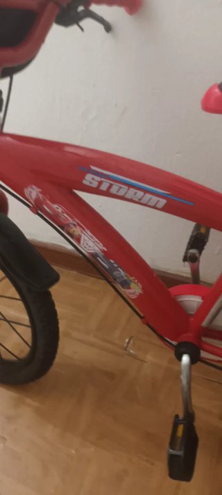 Bicicleta niño roja
