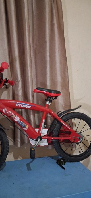 Bicicleta niño roja
