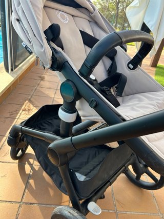 Carrito bugaboo fox 5 con capazo y silla. C. Taupe