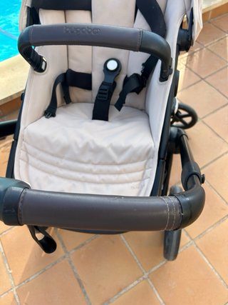 Carrito bugaboo fox 5 con capazo y silla. C. Taupe