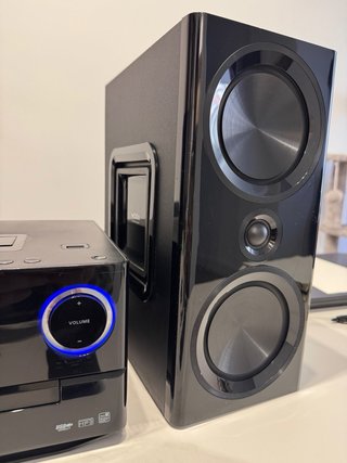 Philips DCM3020/12 60W con altavoces CD, USB, FM