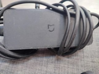 Cargador patinete eléctrico