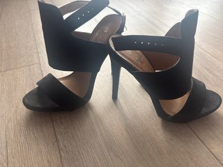 Zapato Tacon Negro