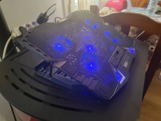 Soporte de refrigeración(Base con ventiladores pc)