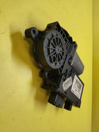 MOTOR ELEVALUNAS DELANTERO IZQUIERDO PEUGEOT 307CC