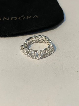 Anillo Pandora talla cincuenta y seis