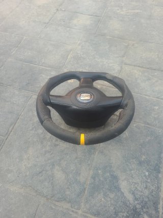 Volante enmasillado para seat