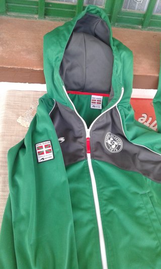 sudadera oficial de la Euskal Selekzioa