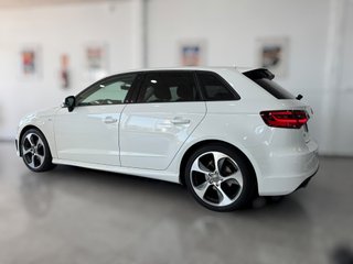 Audi A3 Sportback 1.6 TDI clean d 110CV S line