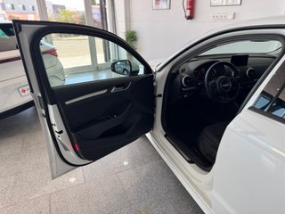 Audi A3 Sportback 1.6 TDI clean d 110CV S line