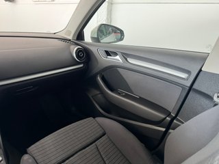 Audi A3 Sportback 1.6 TDI clean d 110CV S line