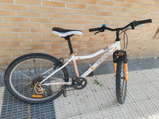 Se Vende bicicleta para niñ@ de 9 a 13 años