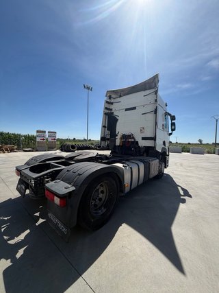 Cabeza Tractora Renault T460