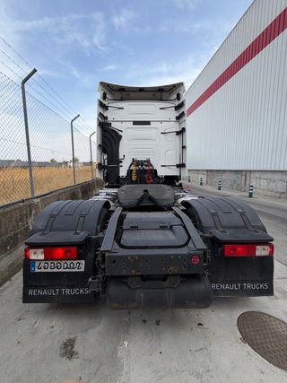 Cabeza Tractora Renault T460