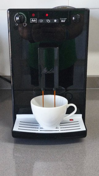 Cafetera superautomática Melitta Solo negro