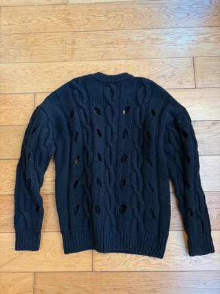 Jersey ZARA SRPLS punto negro distressed L