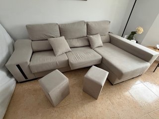 Sofa chaise longue de 4 plazas mas dos divanes.