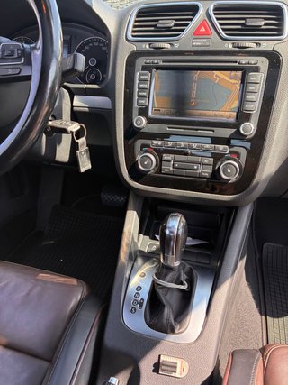 Volkswagen Eos 2011