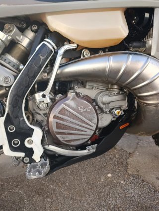300cc 2t de 2024 enduro cross replica KTM