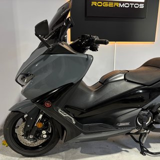 YAMAHA TMAX 530 TECH MAX