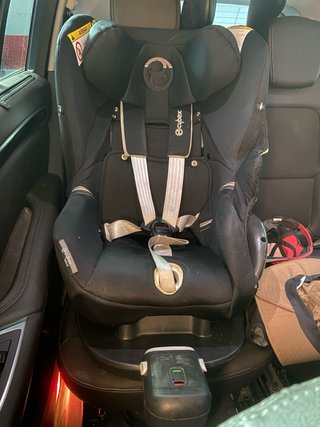 Silla bebes para  coche marca cybex gold 015 meses