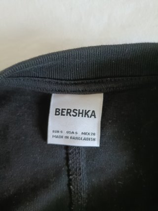 Bershka Camiseta Ancha Negra