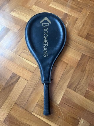 Raqueta tenis boomerang