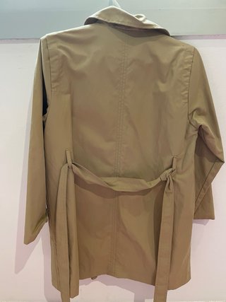 Gabardina Zara niña.