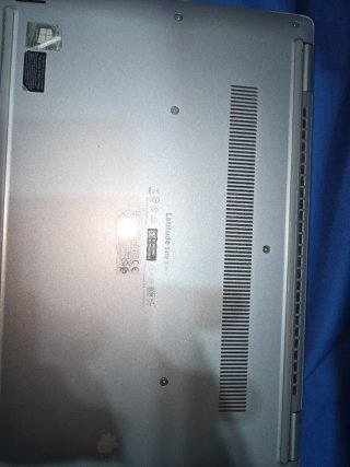 Dell Latitude 3310 2‑in‑1 · Táctil Modo Tablet