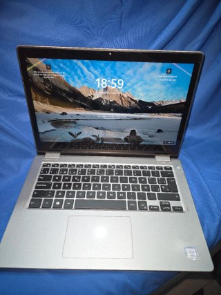 Dell Latitude 3310 2‑in‑1 · Táctil Modo Tablet