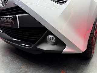 Toyota Aygo 1.0 70 x-play