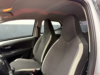 Toyota Aygo 1.0 70 x-play