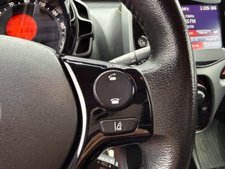 Toyota Aygo 1.0 70 x-play