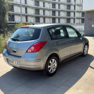Nissan Tiida 1.8i🟢