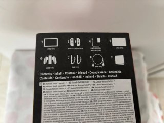 Nintendo Switch + Monster Hunter Rise + extras