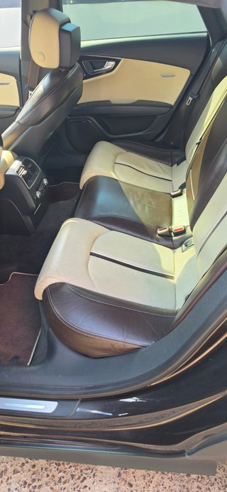 Audi A7 2016 BI-TURBO  400CV  8 Velocidades