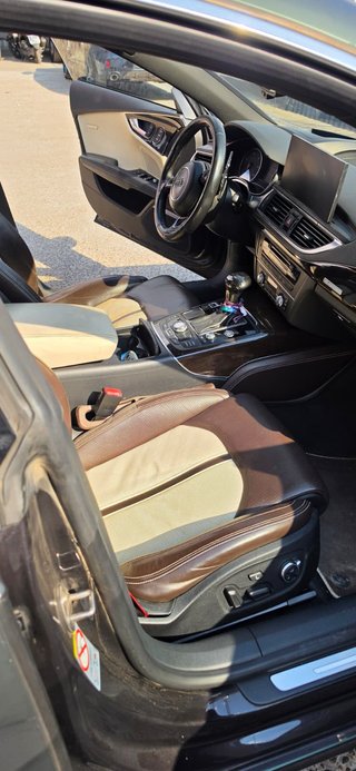 Audi A7 2016 BI-TURBO  400CV  8 Velocidades