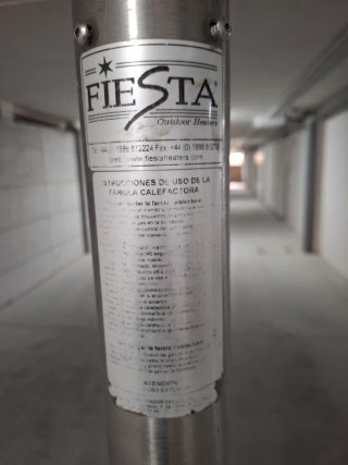 Estufa de seta exterior. FIESTA PATIO HEATER F1-P