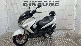 SUZUKI BURGMAN 125 - 2015 - 38.620 KM