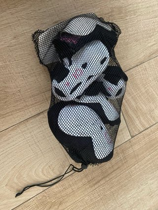Patines de línea talla 34-36 con protecciones