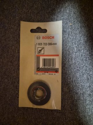 Arandela bajo disco radial  grande bosch