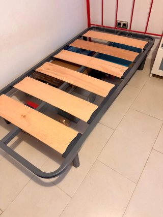 Cama de 90x190, cabecero, somier y colchón