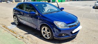 Opel Astra GTC 2005