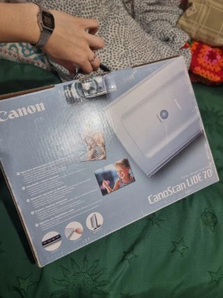 Scanner CanoScan LiDE 70 di Canon