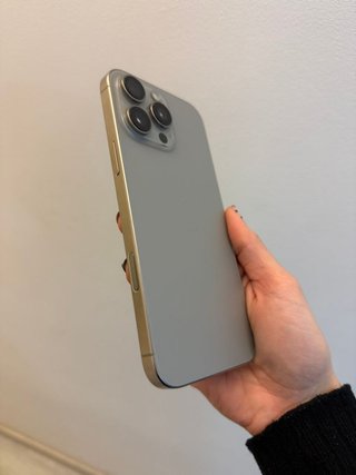 IPhone 16 Pro Max 256GB natural como nuevo