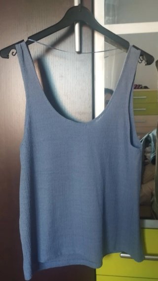 Camiseta de tirantes azul