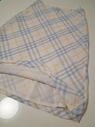 Falda Burberry talla 40