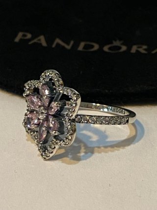 Anillo Pandora